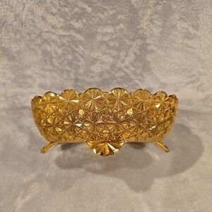 Gold Decorative‎ BowlVintage L.E. Smith Gold Daisy and Button Oval Footed Dish